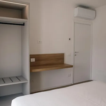 K Modern * Pacengo Di Lazise