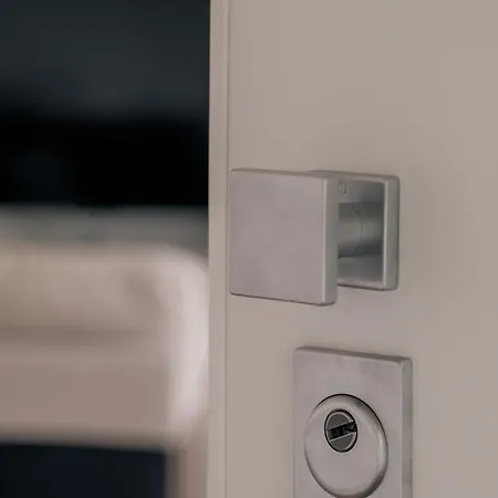 アパート K Modern